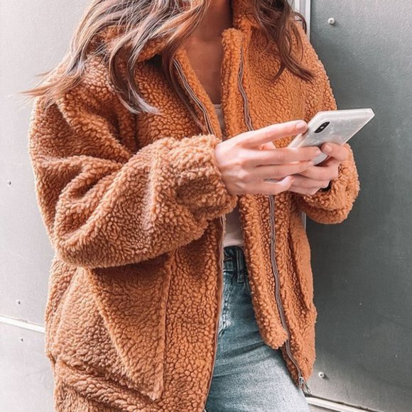 Camel WOMEN'S FAUX FUR POCKETS ZIPPER CLOSURE JACK - Picture 3 of 7